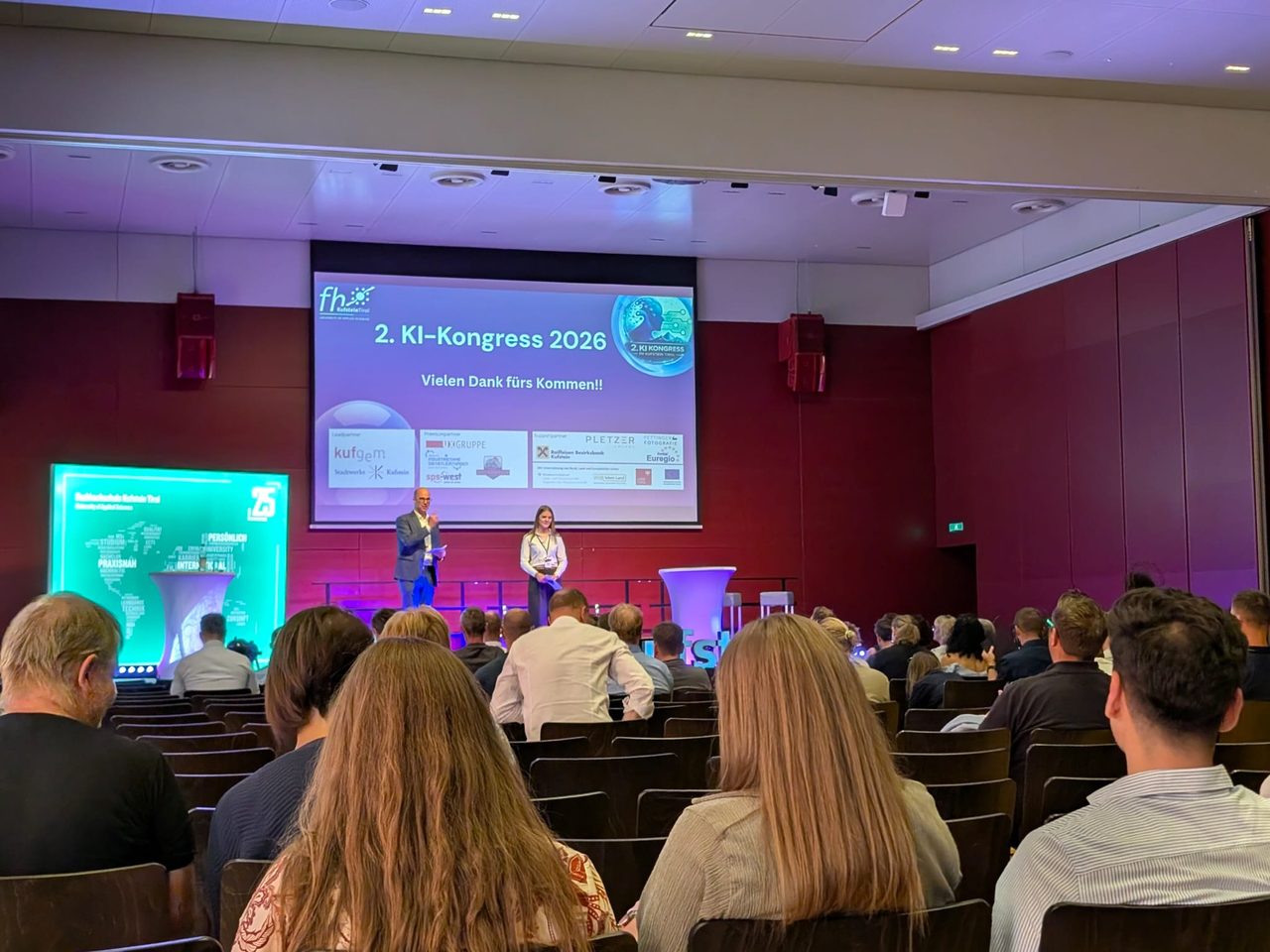 Voller Saal beim KI-Kongress an der FH Kufstein